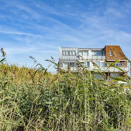 Holiday home Fantastic Penthouse By The Sea With Sauna